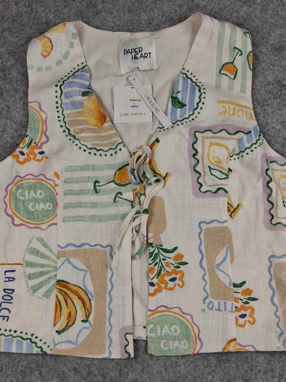 NWT Paper Heart Cream Graphic Tie-Front Camisole Vest